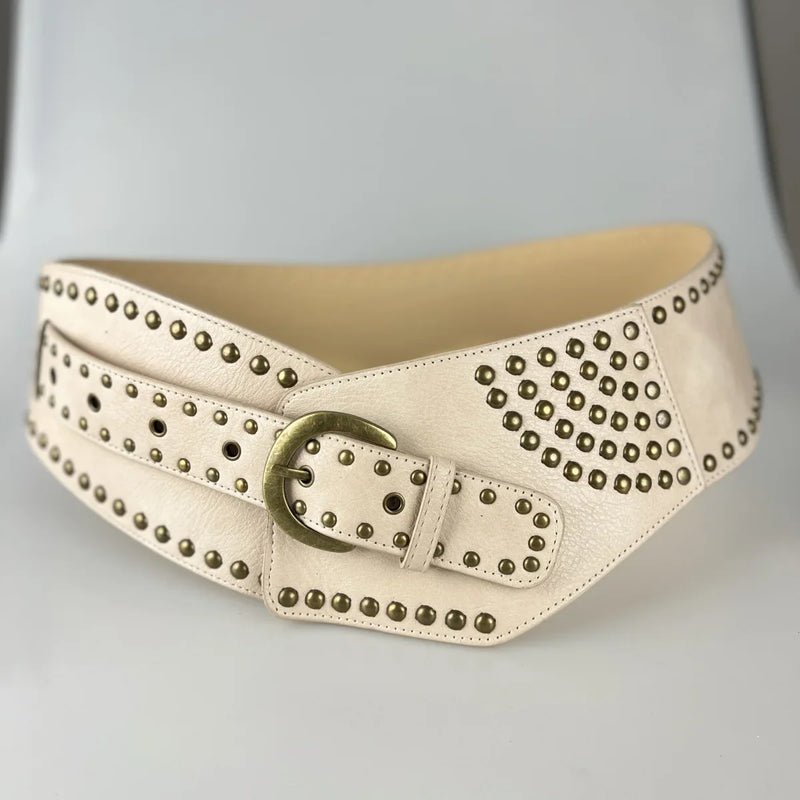 Cinto Largo Vintage Tachas | Metal Couro ✦ Fashion ✦ Versatil