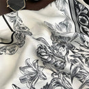 Lenço Quadrado Cetim | Macio ✦ Elegante ✦ Chique Multifuncional