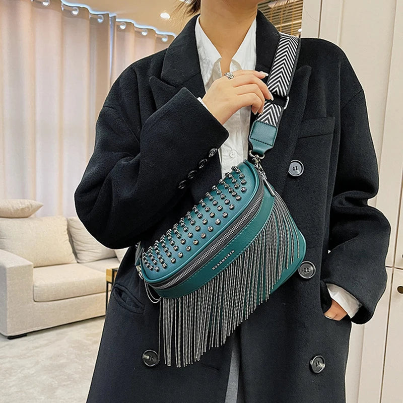 Bolsa Transversal Franja Corrente | Pochete ✦ Versatil