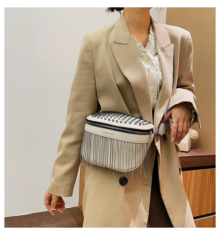 Bolsa Transversal Franja Corrente | Pochete ✦ Versatil