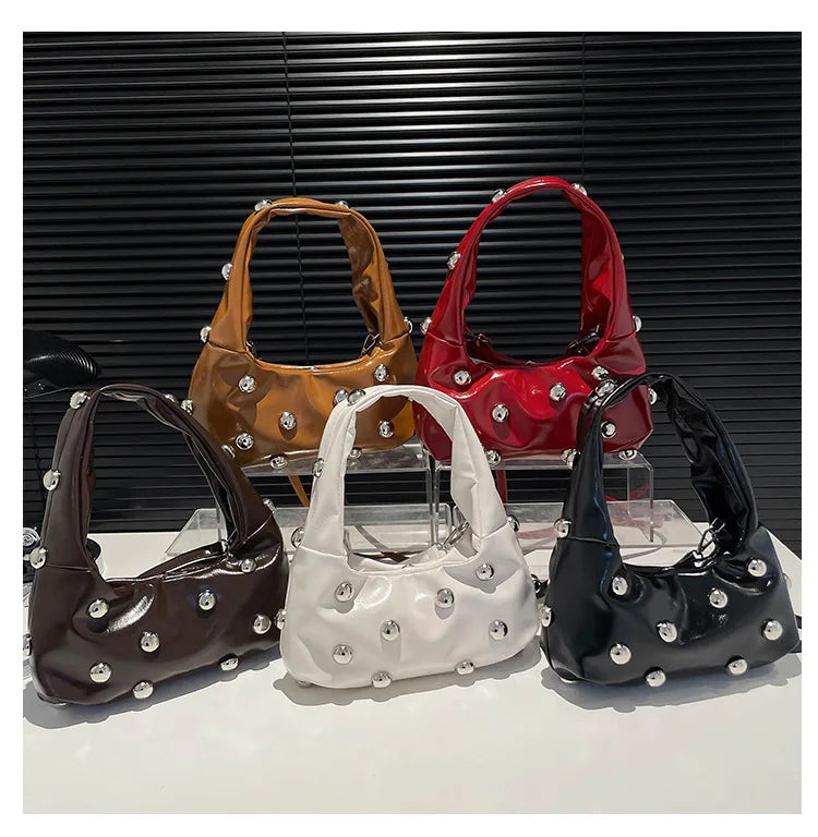 Bolsa Retro Rebites | Chic ✦ Atitude