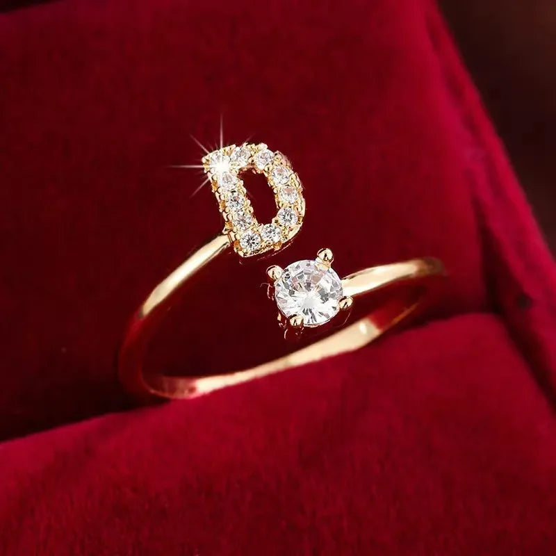Anel Letras Zircônia Banhado Ouro 14K | Ajustavel ✦ Moderno [Várias Iniciais]