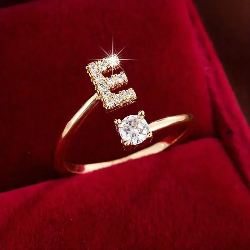 Anel Letras Zircônia Banhado Ouro 14K | Ajustavel ✦ Moderno [Várias Iniciais]