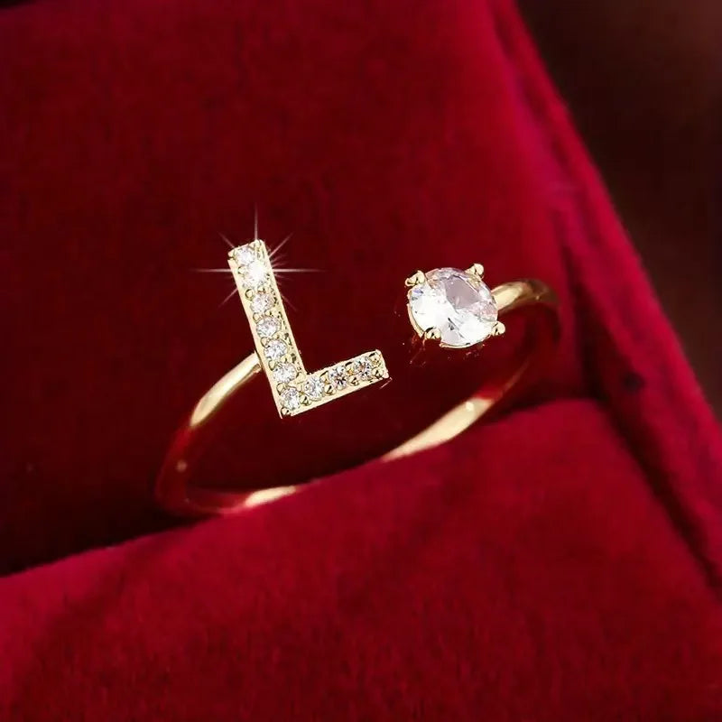 Anel Letras Zircônia Banhado Ouro 14K | Ajustavel ✦ Moderno [Várias Iniciais]