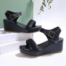 Sandália Plataforma | Preta ✦ Confortável